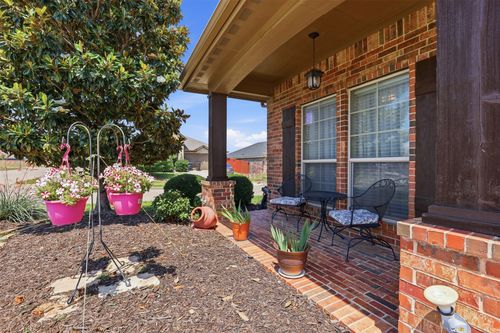 436 Millbrook Lane, Fort Worth, TX, 76036 | Card Image
