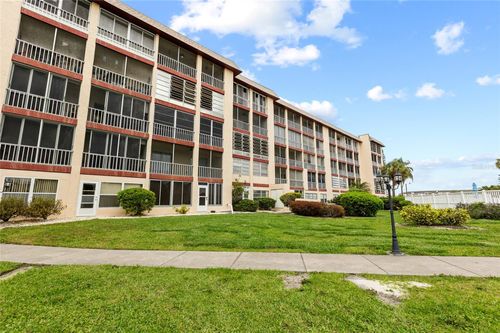 f-412-3959 Lake Bayshore Dr, BRADENTON, FL, 34205-5039 | Card Image