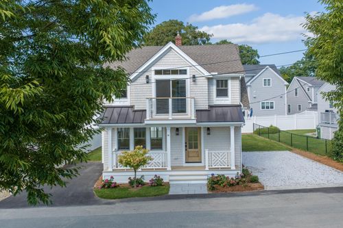 10 Vesper Ave, Falmouth, MA, 02540-3463 | Card Image