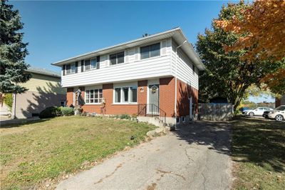 58 Breckenridge Dr, House other with 3 bedrooms, 1 bathrooms and 3 parking in Kitchener ON | Image 2