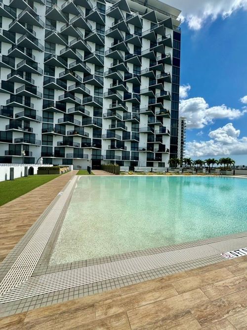 apt-1108-5252 Nw 85th Ave, Doral, FL, 33166-5333 | Card Image