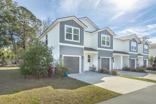 a-1-270 Prado St, Apalachicola, FL, 32320-1889 | Card Image