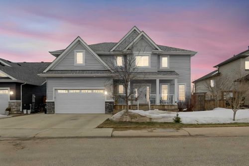 141 Beaverglen Close, Fort Mcmurray, AB, T9H2V4 | Card Image