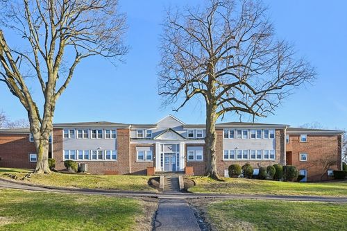 apt-10-210 Washington St, Peabody, MA, 01960-5441 | Card Image