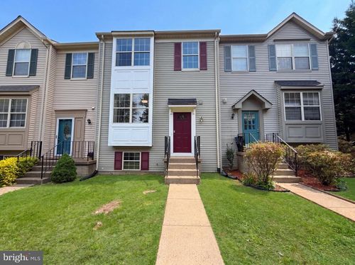 8641 Centerton Ln, MANASSAS, VA, 20111-1777 | Card Image