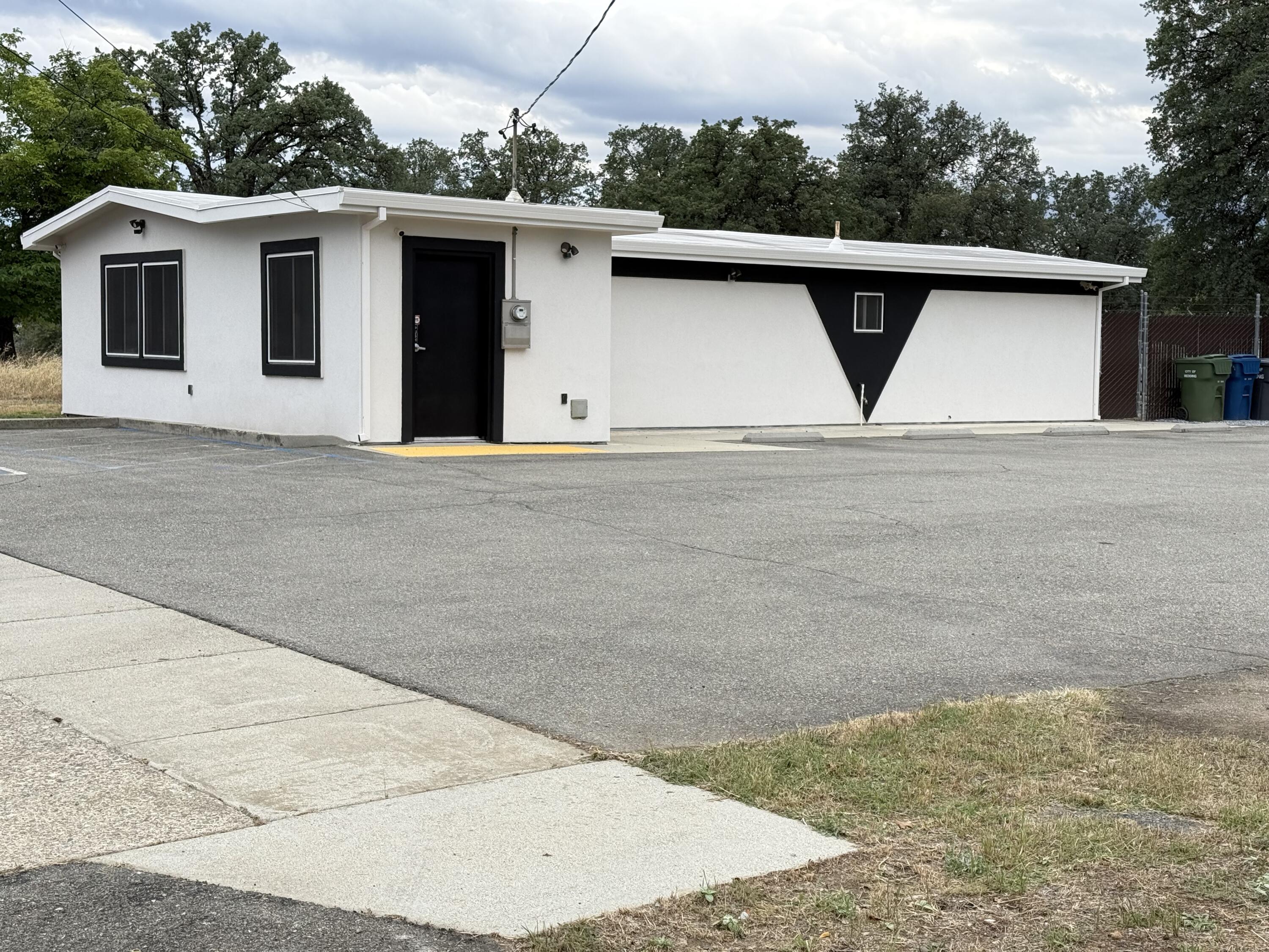 1294 Lake Blvd, Redding, CA 96003