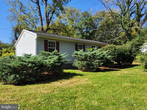 294 East St, WARRENTON, VA, 20186-3628 | Card Image