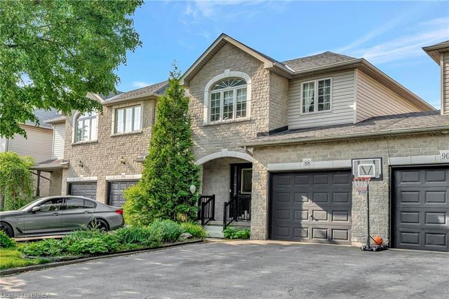 88 Foxborough Dr, Townhouse with 3 bedrooms, 2 bathrooms and 3 parking in Ancaster ON | Image 28