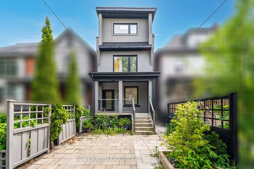 629 Shaw St, Toronto, ON, M6G3L8 | Card Image