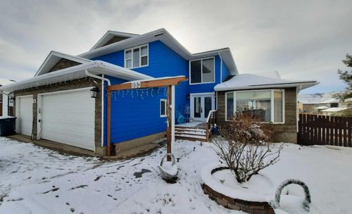 710 Bankview Close, Drumheller, AB, T0J0Y6 | Card Image