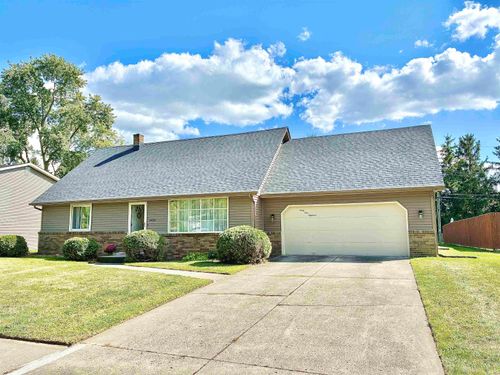 6418 Ashbrook Dr, Fort Wayne, IN, 46835-3902 | Card Image