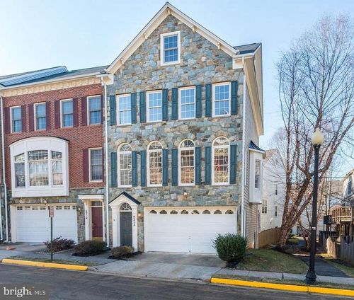 4212 Timber Meadow Dr, FAIRFAX, VA, 22030-8536 | Card Image