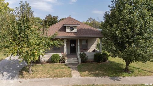 316 W Main St, Enfield, IL, 62835-1073 | Card Image