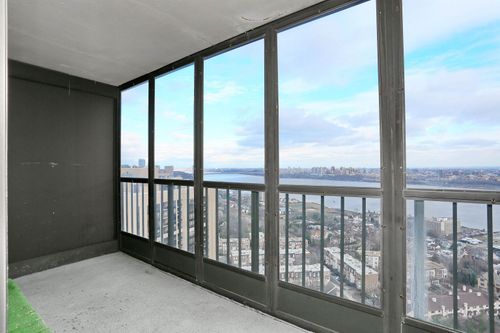 apt-2906-300 Winston Dr, Cliffside Park, NJ, 07010-3232 | Card Image