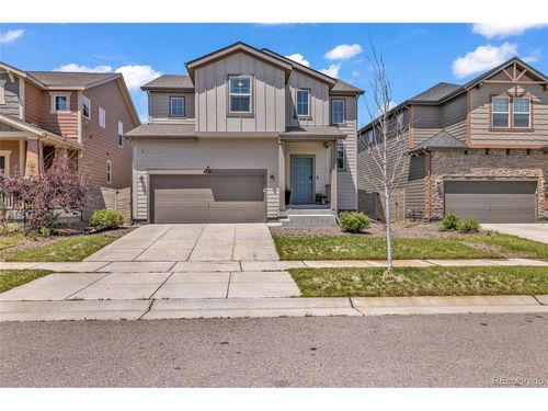 4731 Helena St, Denver, CO, 80239-5521 | Card Image