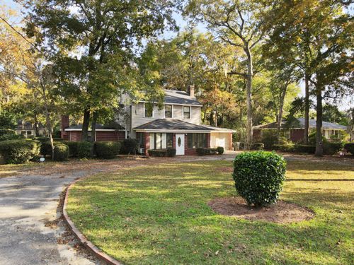 1104 2nd Ave, Kingstree, SC, 29556-2934 | Card Image