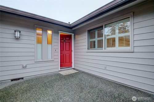 13-12454 Gwen Dr, Burlington, WA, 98233-3830 | Card Image
