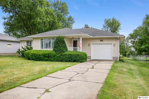 925 Diamond St, Lyons, NE, 68038-2503 | Card Image