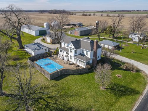 11526 N 3500w Rd, Manteno, IL, 60950-3221 | Card Image