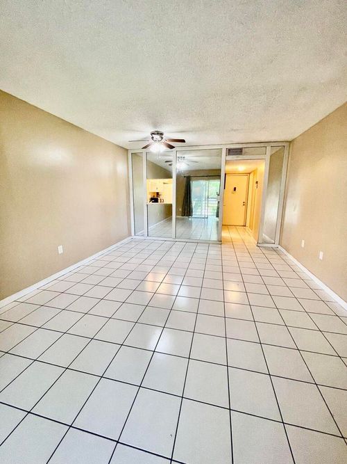 apt-14-2b-4364 Nw 9th Ave, Deerfield Beach, FL, 33064-1734 | Card Image