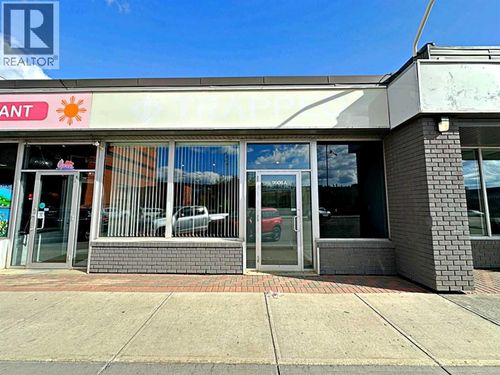 9906 Franklin Ave, Fort Mcmurray, AB, T9H2K5 | Card Image