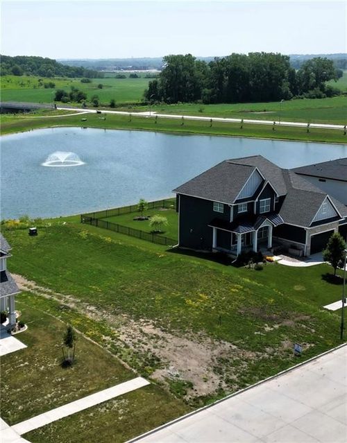 1456 S 100th St, West Des Moines, IA, 50266-5964 | Card Image