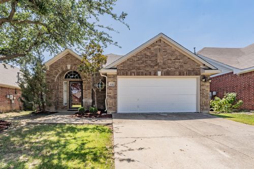 4616 Buffalo Bend Pl, Fort Worth, TX, 76137-6167 | Card Image