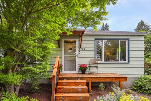 2706 Sw Elmgrove St, Seattle, WA, 98126-3542 | Card Image