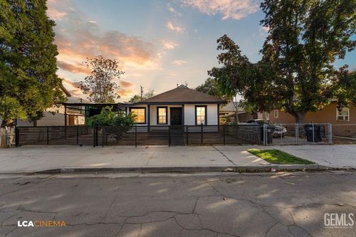 115 Ferguson Ave, Bakersfield, CA, 93308-3528 | Card Image