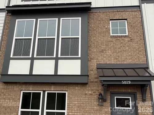 5029 Sunnybrea Pl, Charlotte, NC, 28262-6123 | Card Image