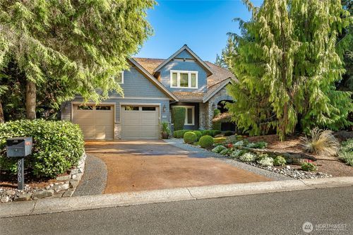 8660 Great Horned Owl Ln, Blaine, WA, 98230-6306 | Card Image