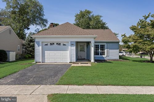 22 Windsor Rd, Southampton, NJ, 08088-1028 | Card Image
