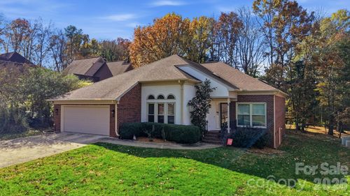 5204 Tedorill Ln, Charlotte, NC, 28226-9212 | Card Image