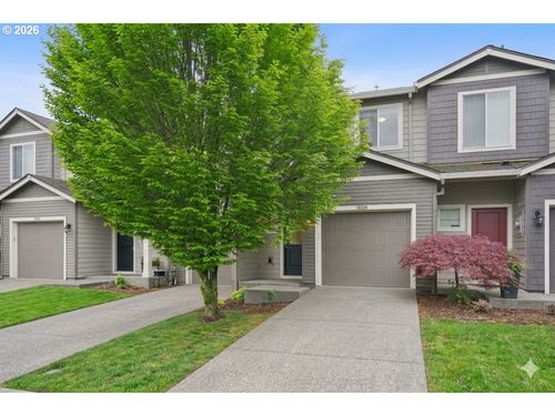 15630 Se Vivian Way, Happy Valley, OR, 97086-4414 | Card Image