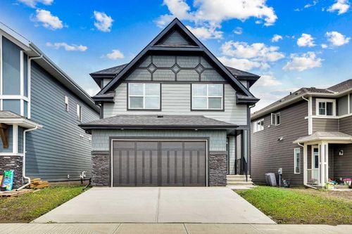 425 Magnolia Way Se, Calgary, AB, T3M3T4 | Card Image