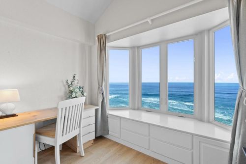 476 Ocean View Dr, Watsonville, CA, 95076 | Card Image