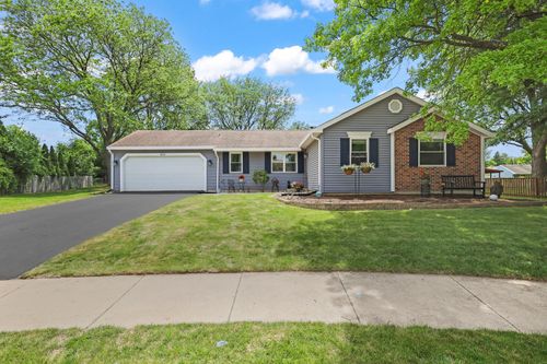 1412 Creighton Ave, Naperville, IL, 60565-2903 | Card Image