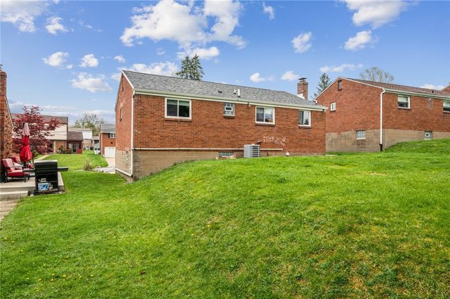 477 Lois Dr, House other with 3 bedrooms, 2 bathrooms and 1 parking in Pittsburgh PA | Image 23