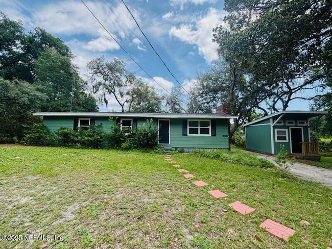 243 Taylor Fury Rd, House other with 3 bedrooms, 2 bathrooms and null parking in Pomona Park FL | Image 4