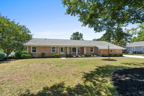 4504 River Rd, Little River, SC, 29566-6916 | Card Image