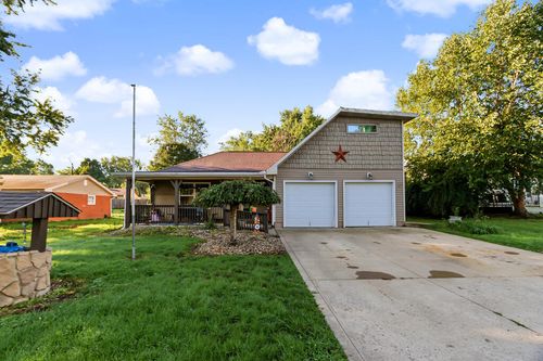 1976 Farmdale Road, Mansfield, OH, 44905 | Card Image