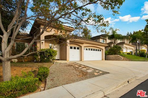 216 Windrose Ct, Newbury Park, CA, 91320-3573 | Card Image