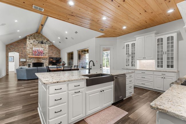 14663 Jade Forest Trl, House other with 3 bedrooms, 3 bathrooms and null parking in Tyler TX | Image 10