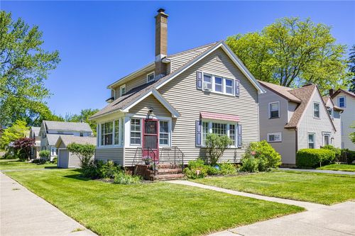 66 Hardison Rd, Irondequoit, NY, 14617-3852 | Card Image