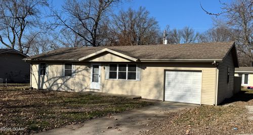 904 E 6th Ter, Lamar, MO, 64759-1600 | Card Image