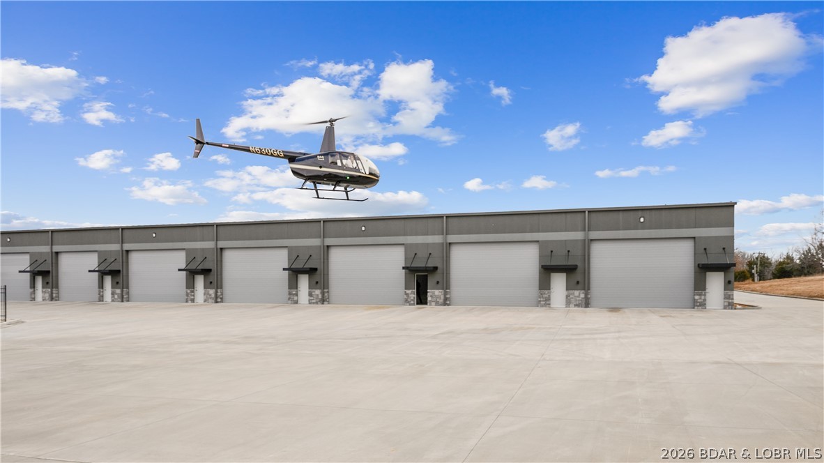 Commercial Sale in Sunrise Beach 3