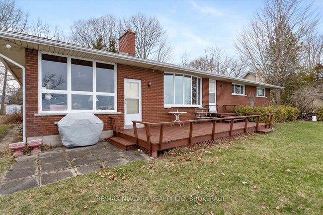 12 Harbourview Rd, House other with 3 bedrooms, 2 bathrooms and 8 parking in Port Colborne ON | Image 32