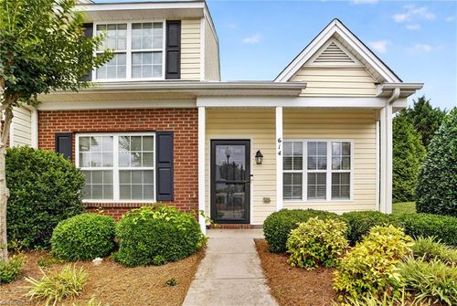 614 Grasswren Way, Greensboro, NC, 27409-9143 | Card Image