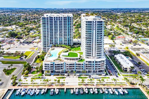 1010-220 Lake Shore Dr, Lake Park, FL, 33403-3602 | Card Image