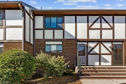 112 Wildflower Ln, Hillsborough, NJ, 08844-4869 | Card Image